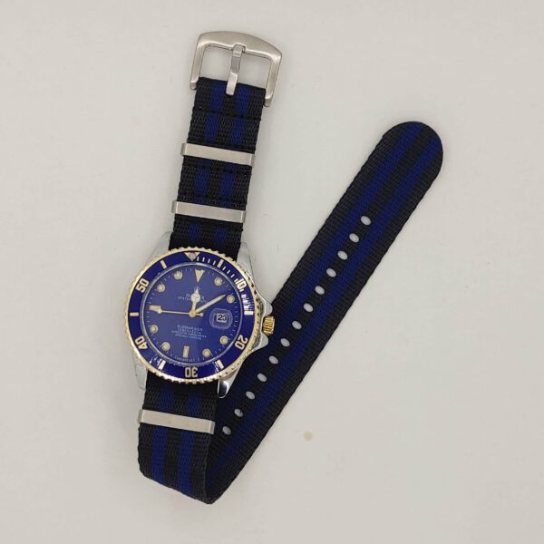 invella 22mm Seatbelt Nylon NATO Watch Strap (Black Blue) - Image 3