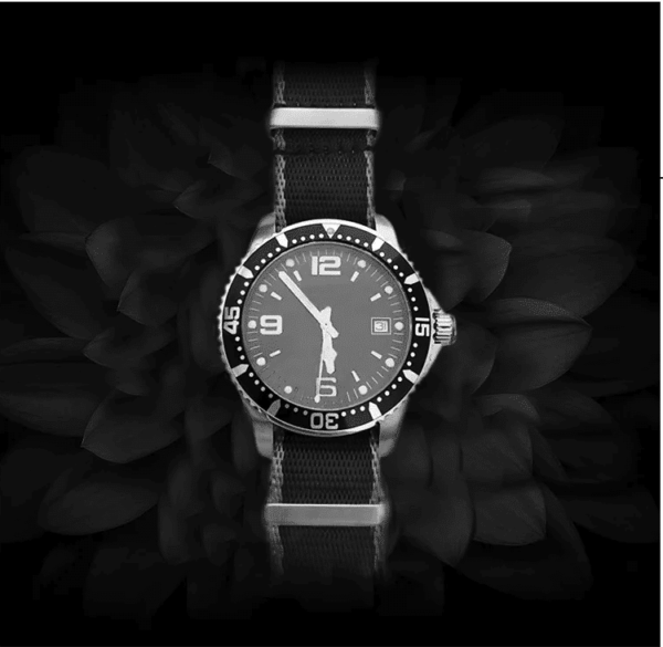 invella 22mm Seatbelt Nylon NATO Watch Strap (Black) - Image 4